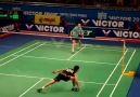 Lee Chong Wei jogging in a match against Peter Gade!!