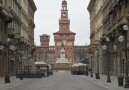 Local Team - Milano mai vista il centro totalmente deserto Facebook