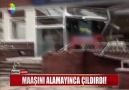 Maaşını alamayınca çıldırdı!