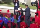 Maduro yere düşen Türk bayrağını kaldırdısptnkne.wskjdy