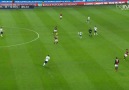 Mario Balotelli'nin 30 metreden attığı harika gol !