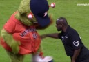 Mascot Got A Lesson From Security Guard