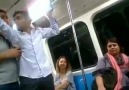 Metroda Dayak Yiyen Eylemci - Sahtekar Başbakan