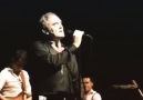 Morrissey canto "Morrisey"