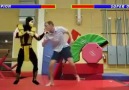 Mortal Kombat VS Humano