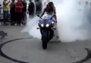 Motorcu Bayandan Sıfır Show :)