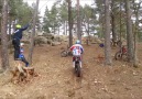 Motosikletle ip atlama! :)))