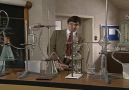 Mr Bean &CHEMISTRY LAB