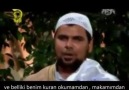 Namaz kıldıran imama vokal yapan güzel insan. )