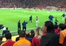 Nasıl da koydu Jailson.Video için teşekürler 6alatasaray...