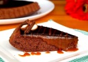 Nefis Yemek Tarifleri - Karamelli Çikolatalı Tart Kek Tarifi Facebook