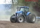 New Holland TG285