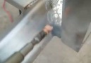 New technique of cleaning stainless steel welding .