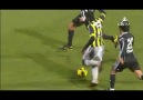 Niang, Besiktaslilari Bakkala Yolluyor :)