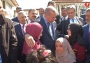 Öğrenciler Erdoğana sarılıp ağladılar