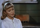 Olivia Newton John - Hopelessly Devoted to You