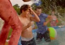 One Direction - Live While We're Young