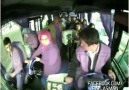 Otobüs Arızasını Çok Yanlış Anlayan Yolcular :)