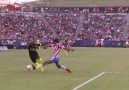Oxlade-Chamberlain's goal against Chivas