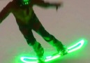 Parıl parıl ışıklı süper snowboard - www.icatlarbuluslar.com