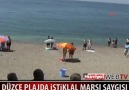 Plajda İstiklal Marşı Saygısı