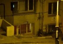 Polis, Evlerin Camını Kırıp Gaz Bombası Atıyor!