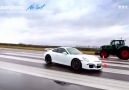 Porsche 911 GT3 VS FENDT 828