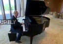 Putinden muazzam bir resital..instagram.comyazikaynen