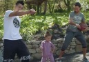 Riley Curry hits the Nae Nae with her Dad Steph Curry!