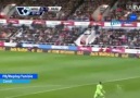 Rooney'in West Ham'a orta sahadan attığı harika gol!
