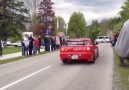 R34 Skyline pleasing the crowd.