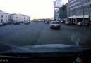 Rus Kızları Nasıl Araba Park ederler ?
