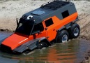 Russian amphibious Eightwheeler knows no Limit