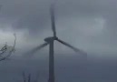 Rüzgar Türbini Parçalanıyor