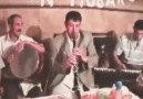 Saat 1in yarısında n ana mahnısı!