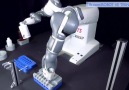 Sağlık teknisyeni gibi çalışan ABB üretimi robot kollar.
