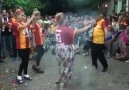 ŞAMPİYON GALATASARAY TARAFTARI ANLIK - Roman Havasi İndir