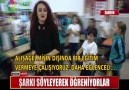 ŞARKI SÖYLEYEREK ÖĞRENİYORLAR