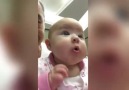 selfie ekranındaki bebek