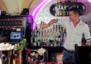 Show barkeeper