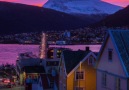 Sjekk de utrolige bildene av mrketidslyset i Troms!