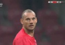 Sneijder gülsün dünya gülsün!