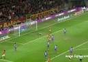 Sneijder'in Galatasaray forması ile ilk golü!