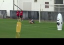 SoccerPulse - Valencia Pattern Play to Goal Facebook