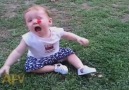 Sosyal Medyanın En Komik Bebek Videosu Bu Olsa Gerek :)))