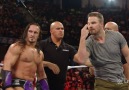 Stephen Amell RAW'da