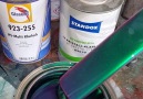 Stirring this seven tone paint can looks like the ultimate stress relief