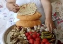süper yaa yiyende ölüyor yemeyen de....