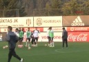 Şut çalışmasında Babelden şık gol