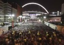 70.000 Taraftarın Wembley Stadını Terk Edişi